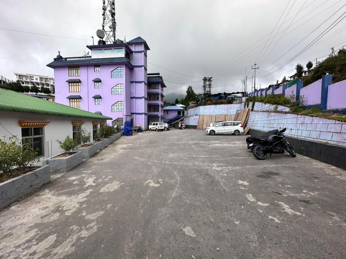 Hotel Tashi Ga Tsel 达旺 外观 照片