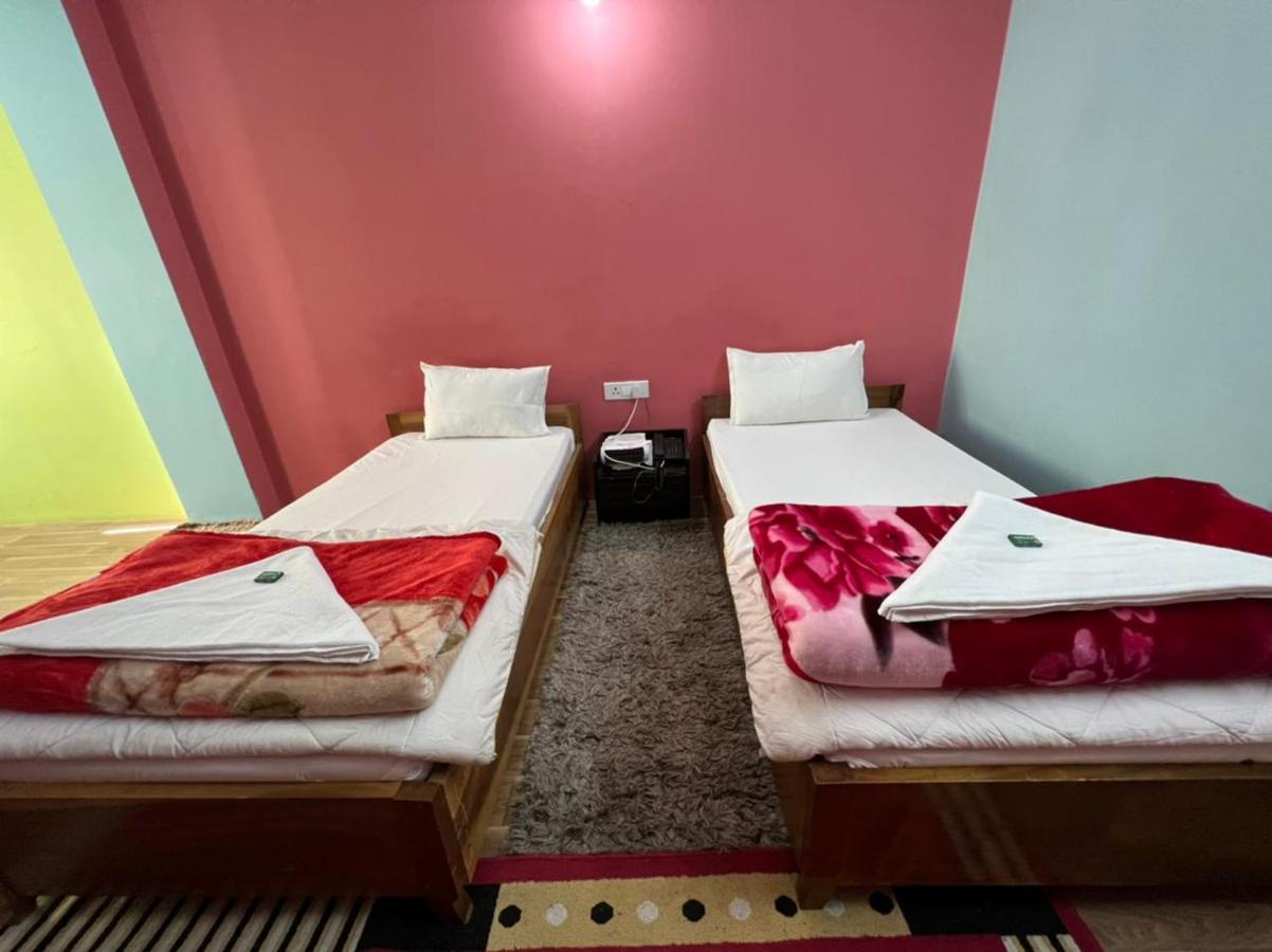 Hotel Tashi Ga Tsel 达旺 外观 照片