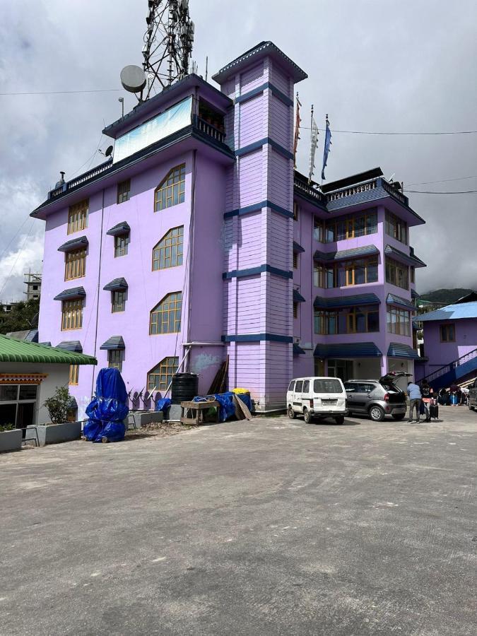 Hotel Tashi Ga Tsel 达旺 外观 照片